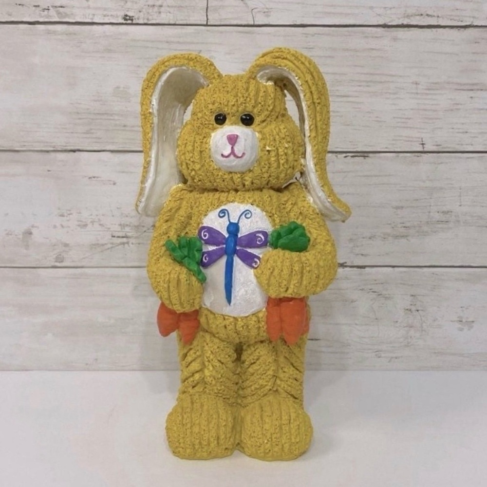 Vintage 2001 Oxford Elite Easter Bunny Statue PRICE FIRM